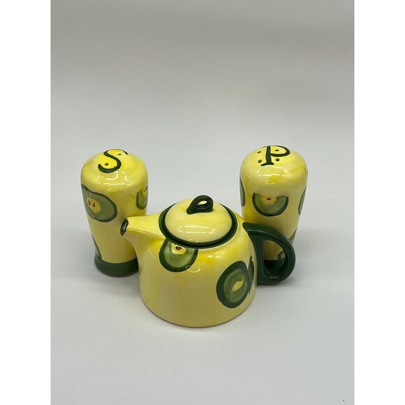 Tea Pot w/Large Salt and Pepper Shakers 16 oz Teapot - Picture 2 of 4